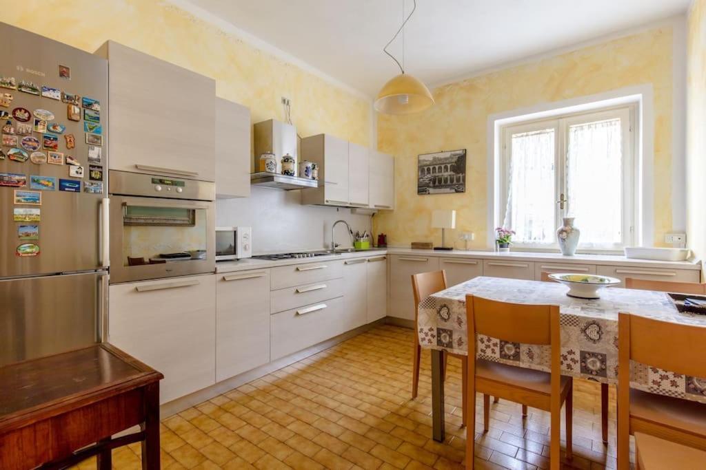 Le Bouganville Apartment Desenzano del Garda Exteriér fotografie