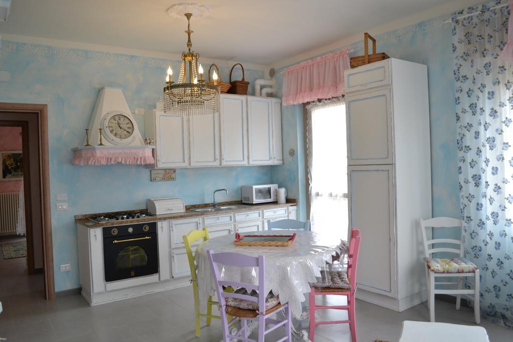 Le Bouganville Apartment Desenzano del Garda Exteriér fotografie
