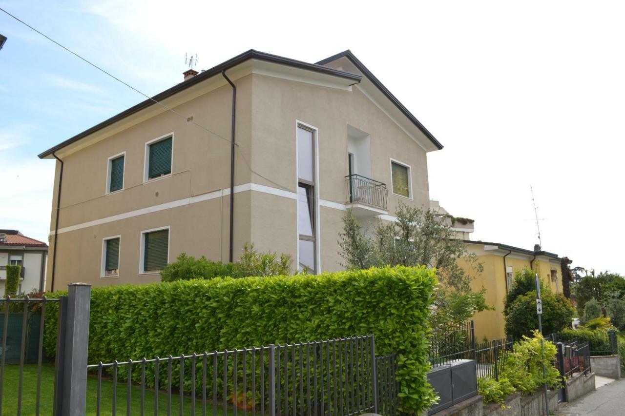 Le Bouganville Apartment Desenzano del Garda Exteriér fotografie
